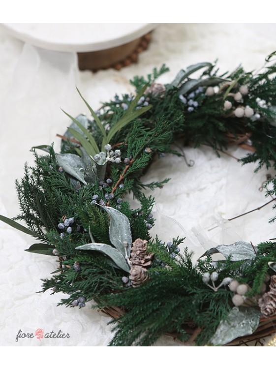 Rustic Preserved Christmas Wreath