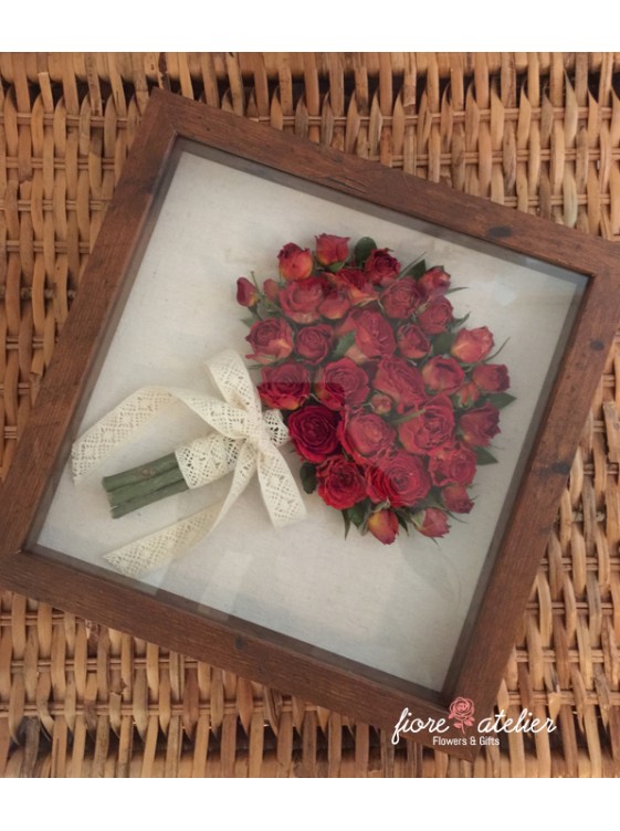Dried Flower Wedding Frame 001